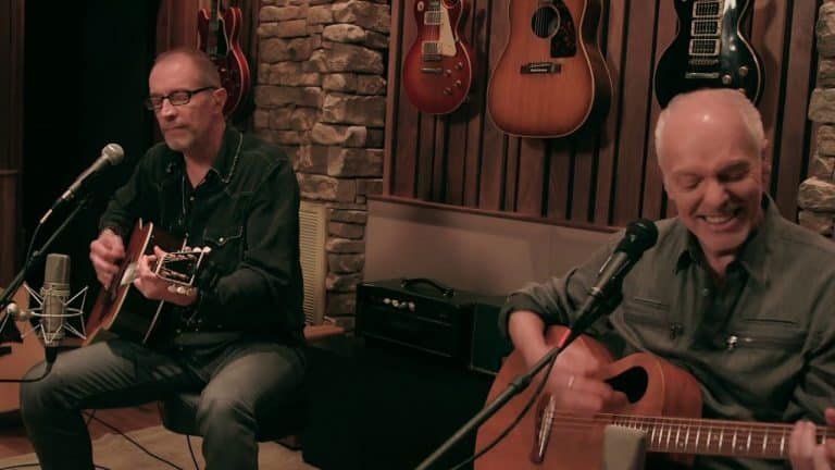 What Acoustic Guitar Does Peter Frampton Play