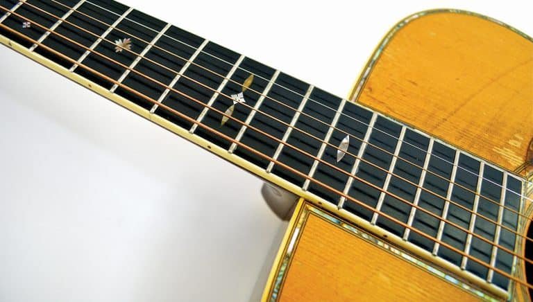 What Kind of Acoustic Guitar Does Eric Clapton Play