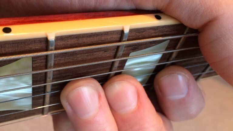 Do All Electric Guitars Have Fret Buzz