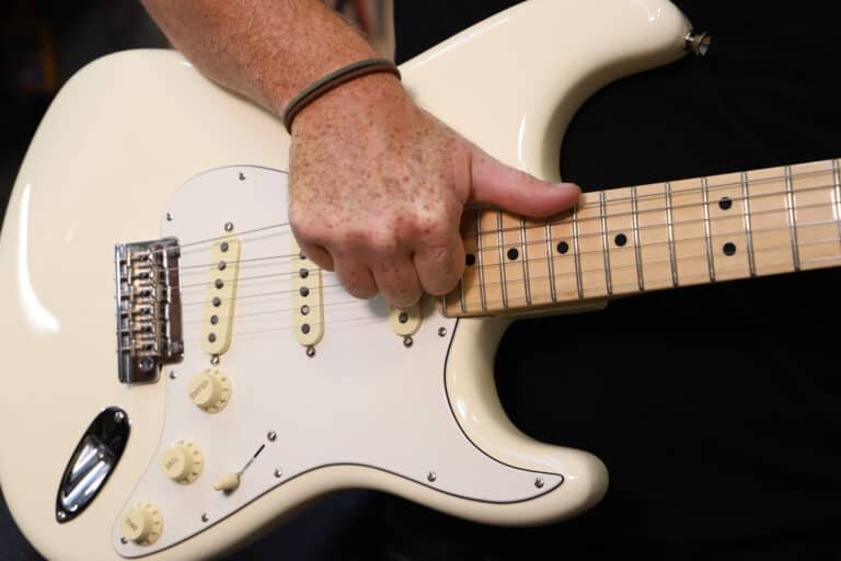 How Much are Electric Guitar Strings