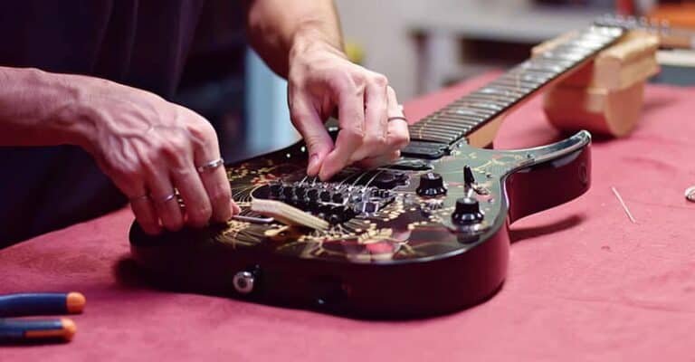 How Much Does It Cost to Restring an Electric Guitar