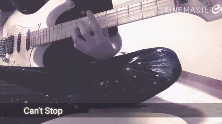 What Does an Electric Guitar Sound Like Without an Amp