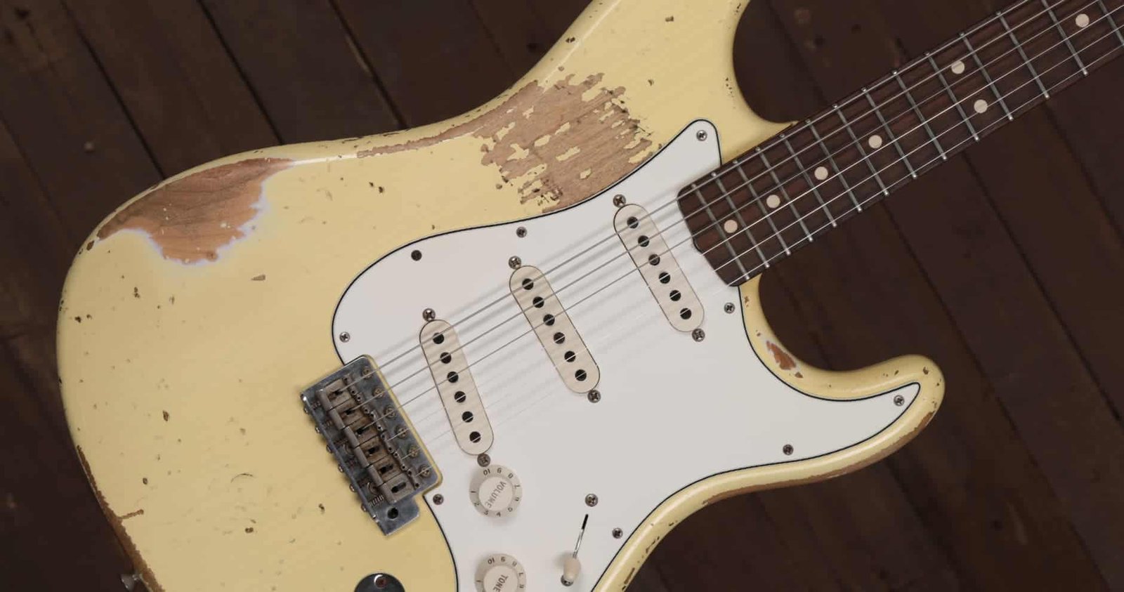 Why Are Electric Guitars So Expensive INS.