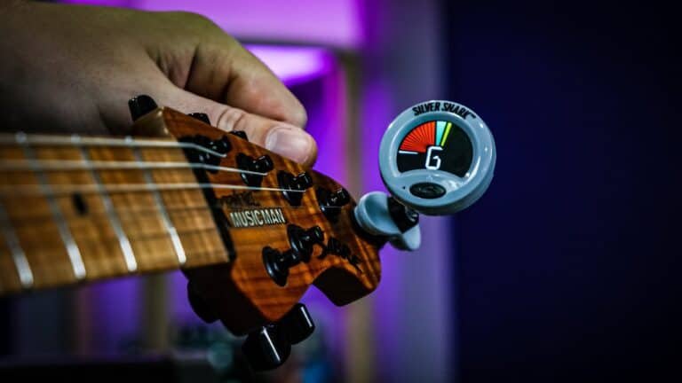 Why Does My G String Sound Bad Electric Guitar