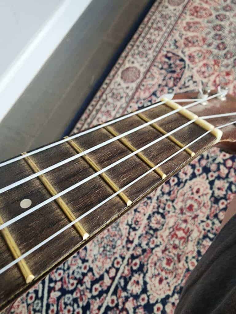 Are Ukulele Strings Supposed to Be Tight