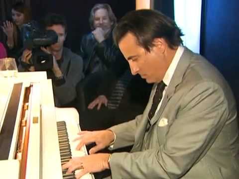 Can Jeff Bridges Play the Piano