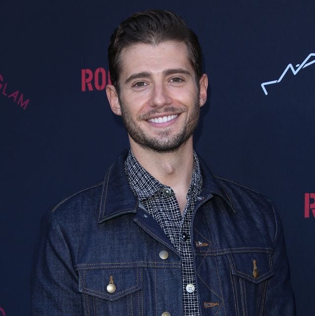 Can Julian Morris Play Piano