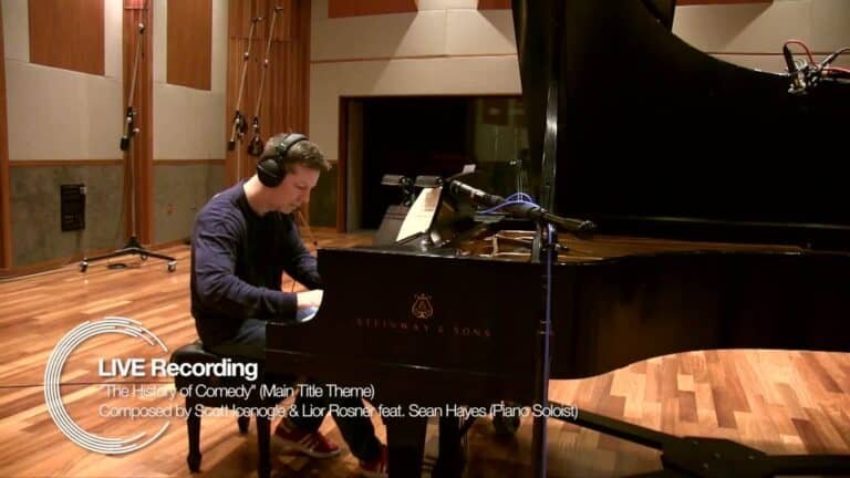 Can Sean Hayes Play the Piano