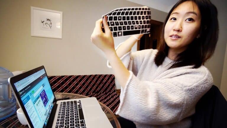 Do Piano Players Type Faster