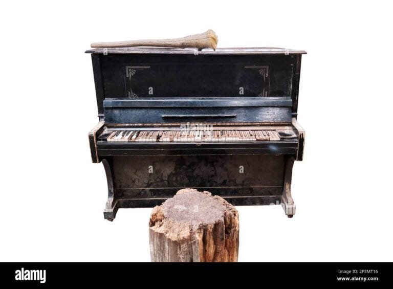 Do White Pianos Get Dirty