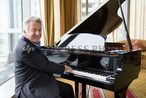 Does Dustin Hoffman Play Piano | INS.
