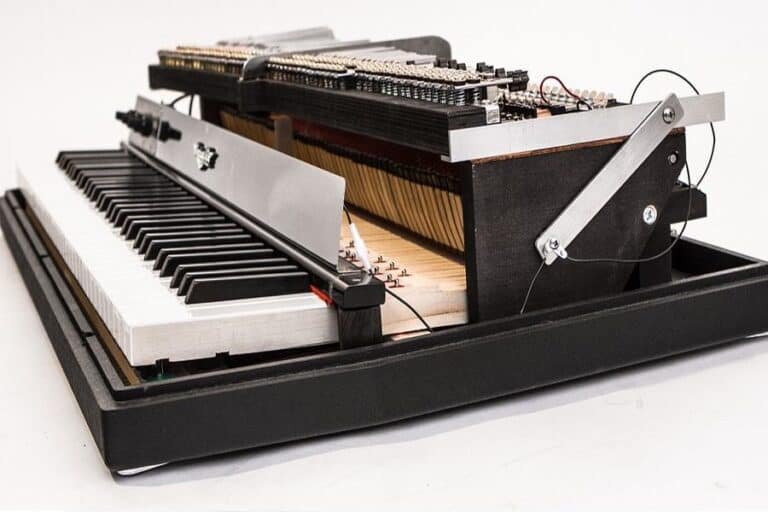 How Do Digital Pianos Work