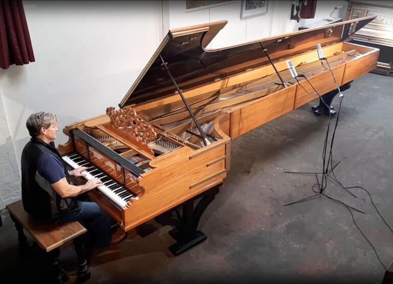 How Many Pianos are There in the World