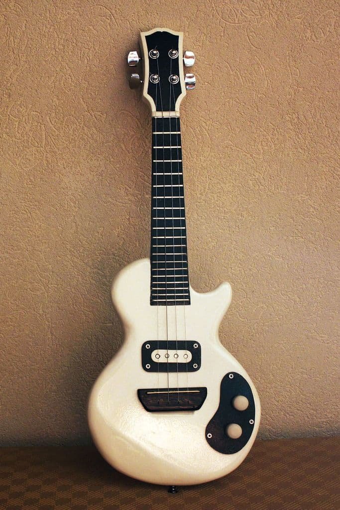 What Does An Electric Ukulele Sound Like INS.