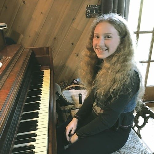 What Piano Does Kassia Use