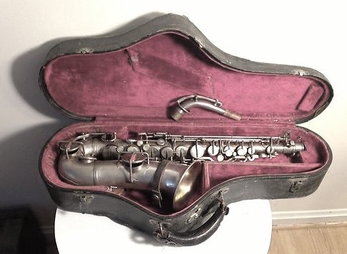 Did Clyde Barrow Play the Saxophone