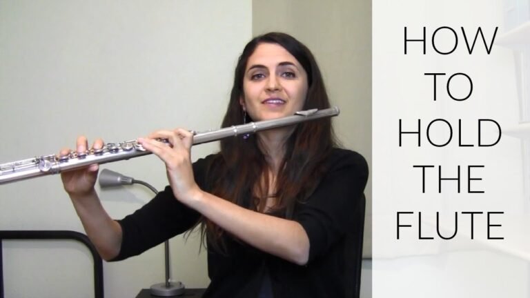 How to Hold a Flute