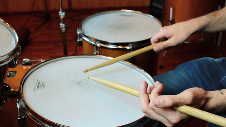 How to Hold Drum Sticks
