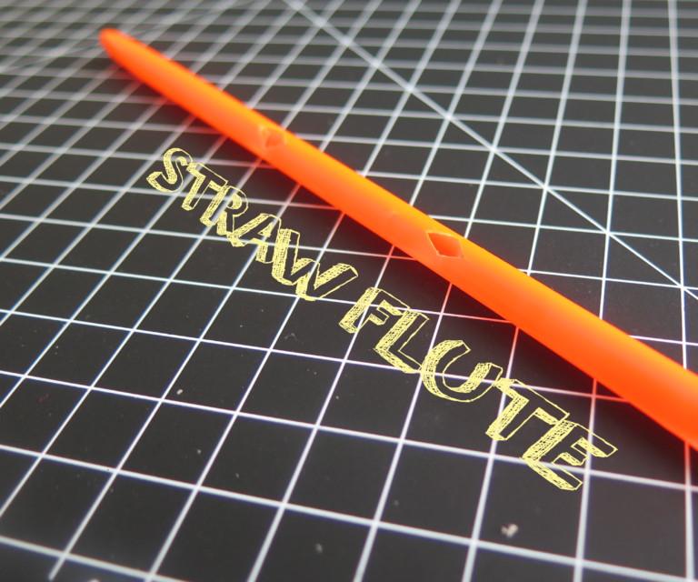 How to Make a Flute With a Straw