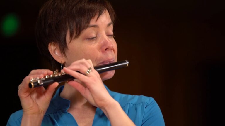 How to Play Piccolo Flute