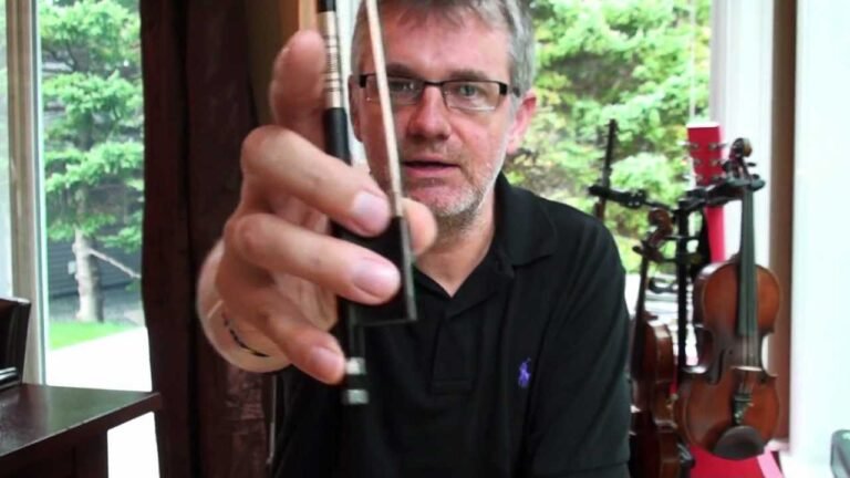 How to Rosin a Violin Bow for the First Time
