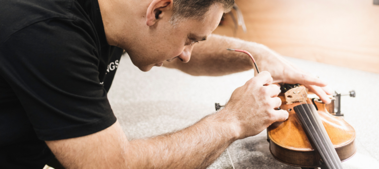 What is a Violin Maker Called